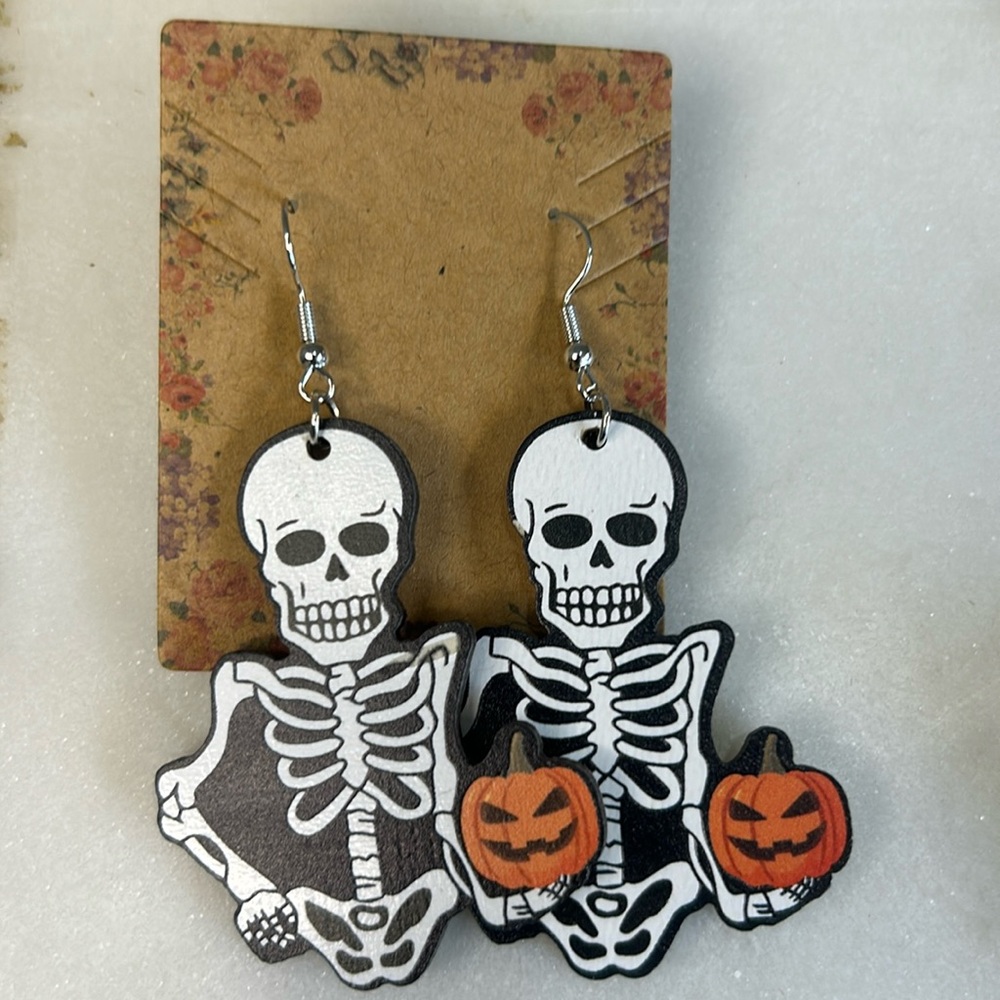 Skeleton Earrings New - Picture 1 of 1